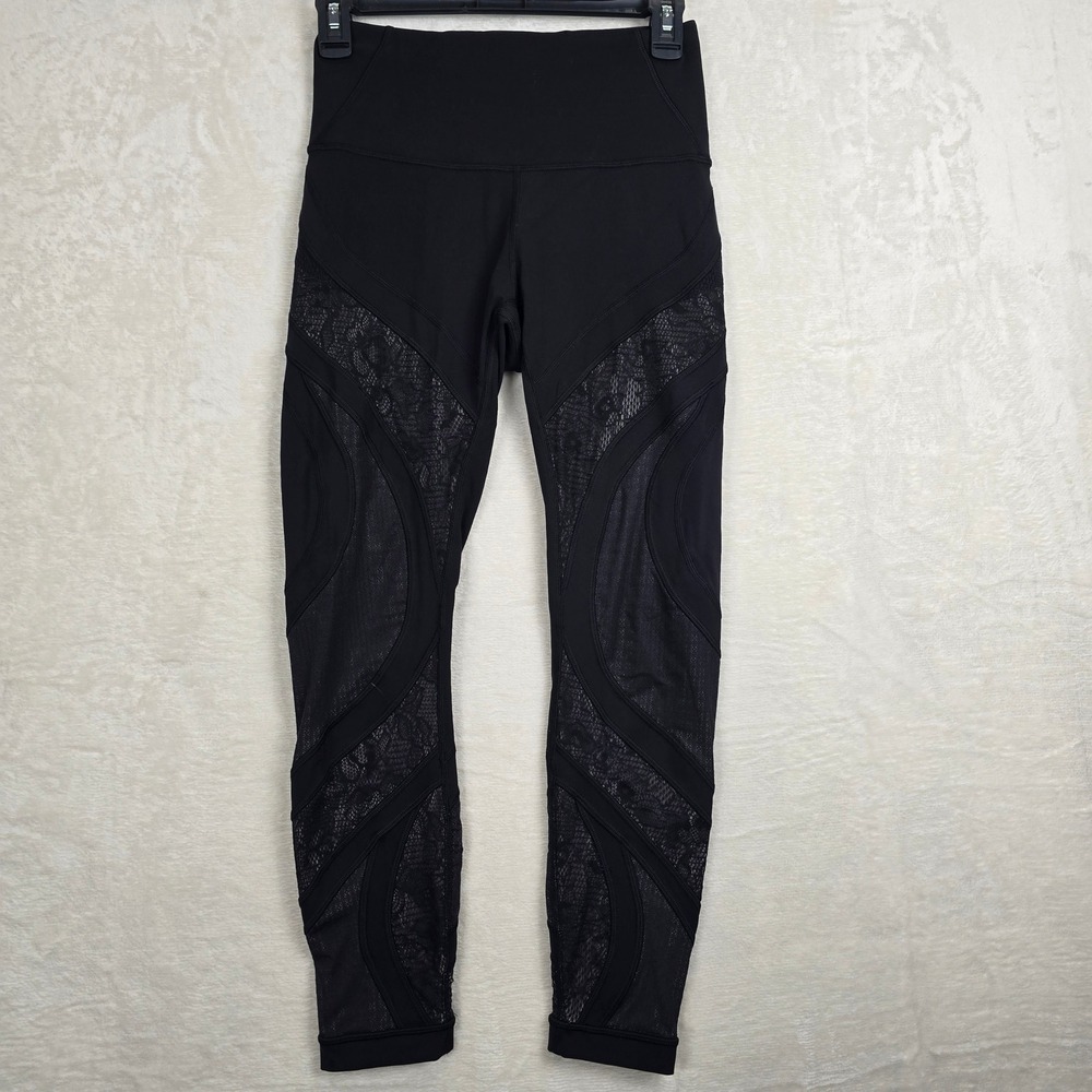 Lululemon Wunder Under High-Rise Tight 25" Lace
Black Size 6 W5BQQS